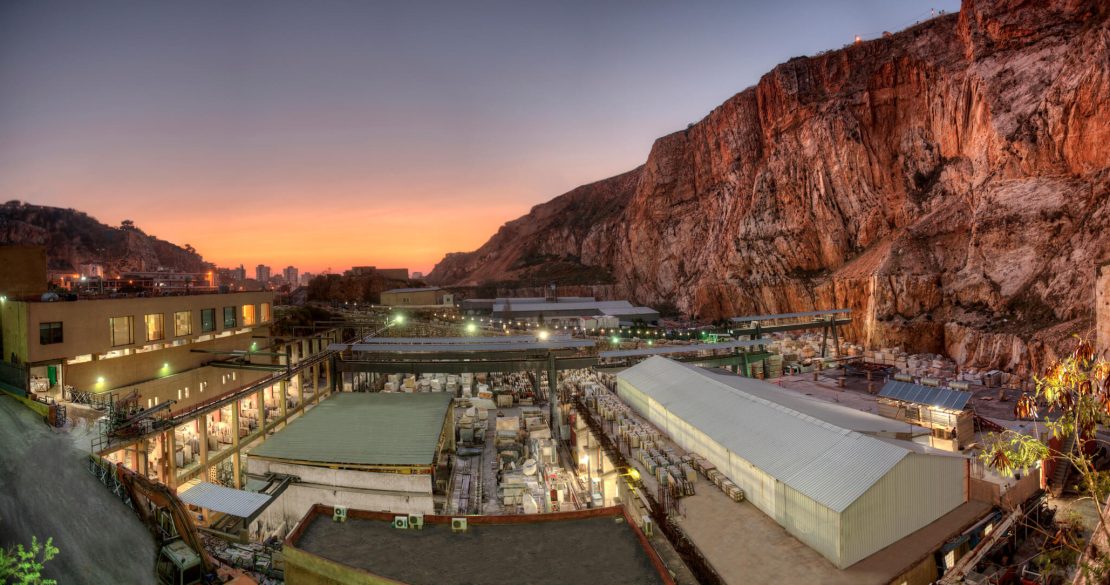 najemfactorygoldenhour 24 1563794116